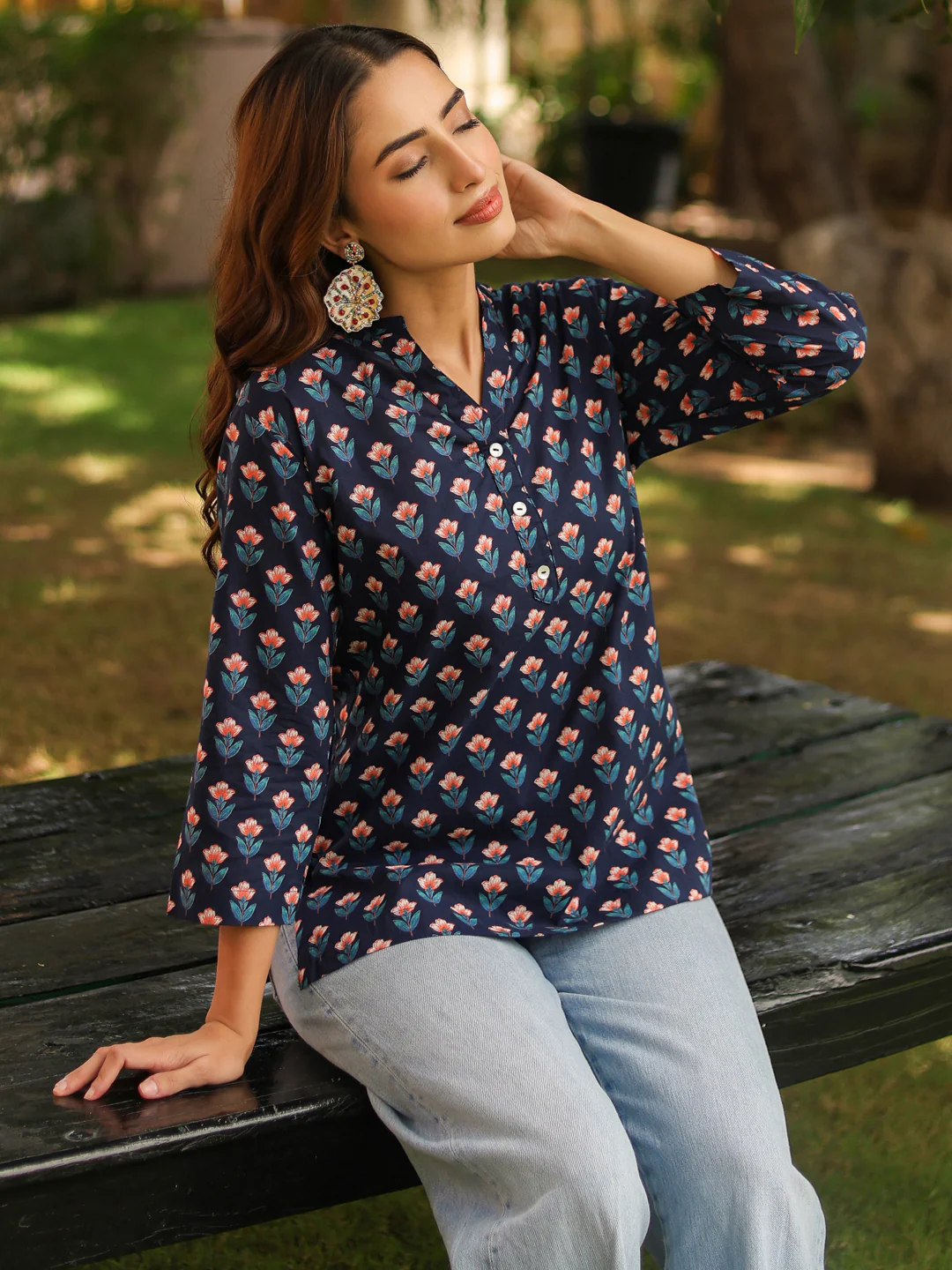 Mandarin Collar Floral Printed Straight Kurti