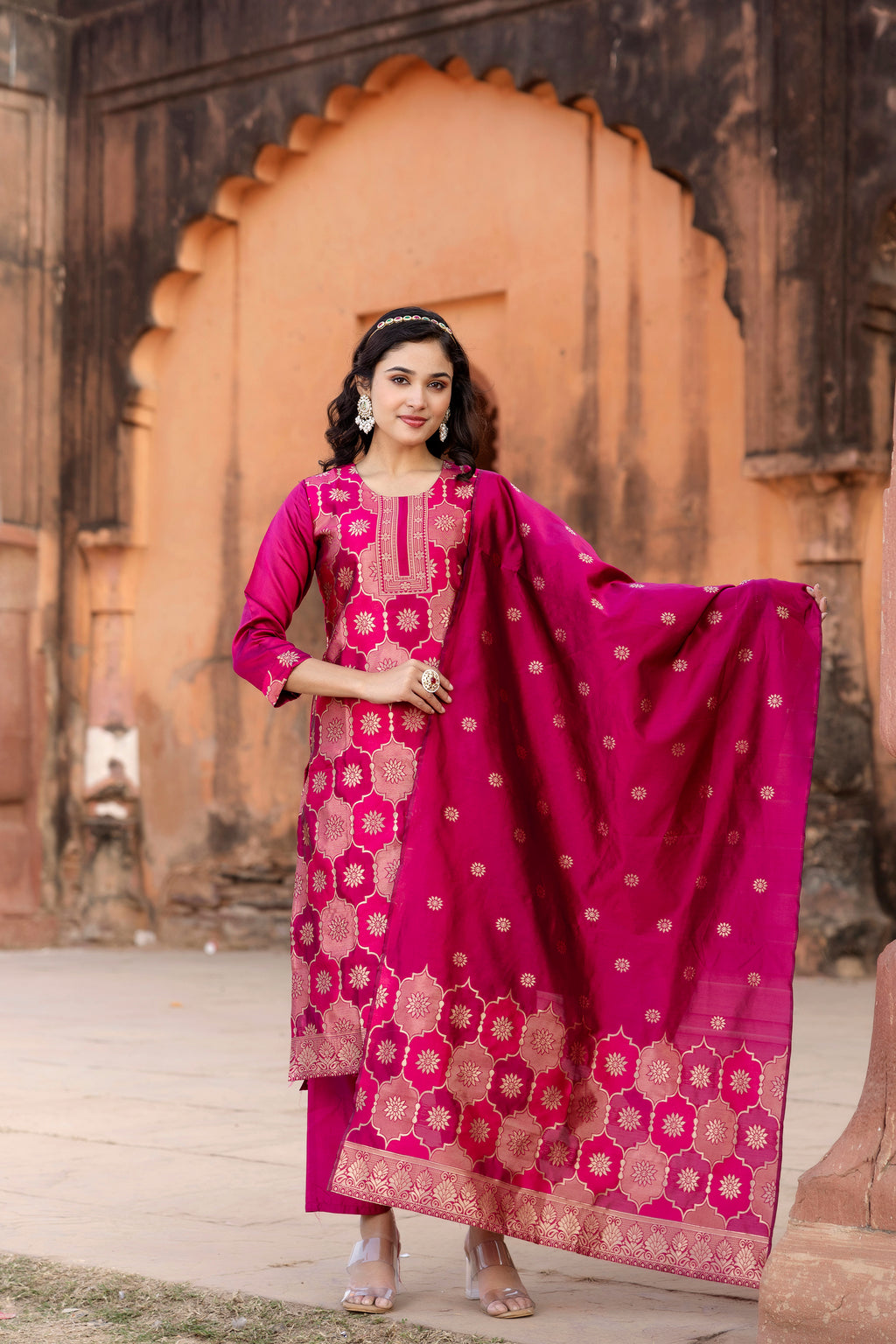 CHEERY PINK COLOURED TREDITIONAL WEAR KURTA SET