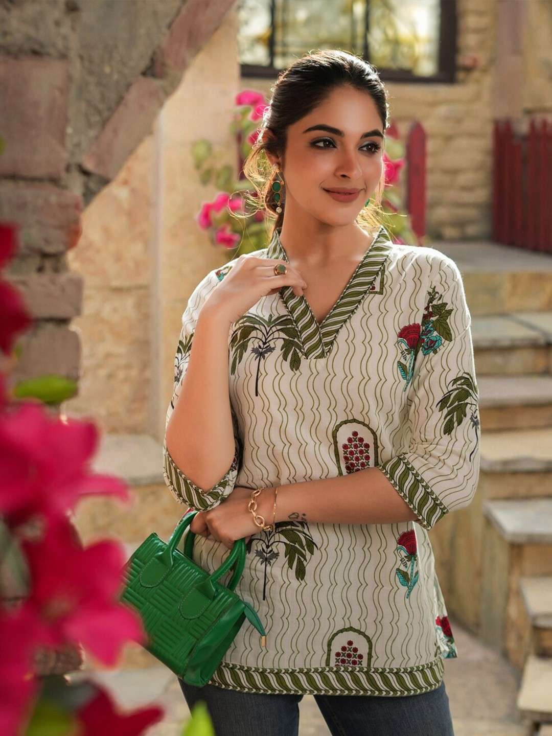 Green & Off White Ethnic Motifs Printed Pure Cotton Kurti