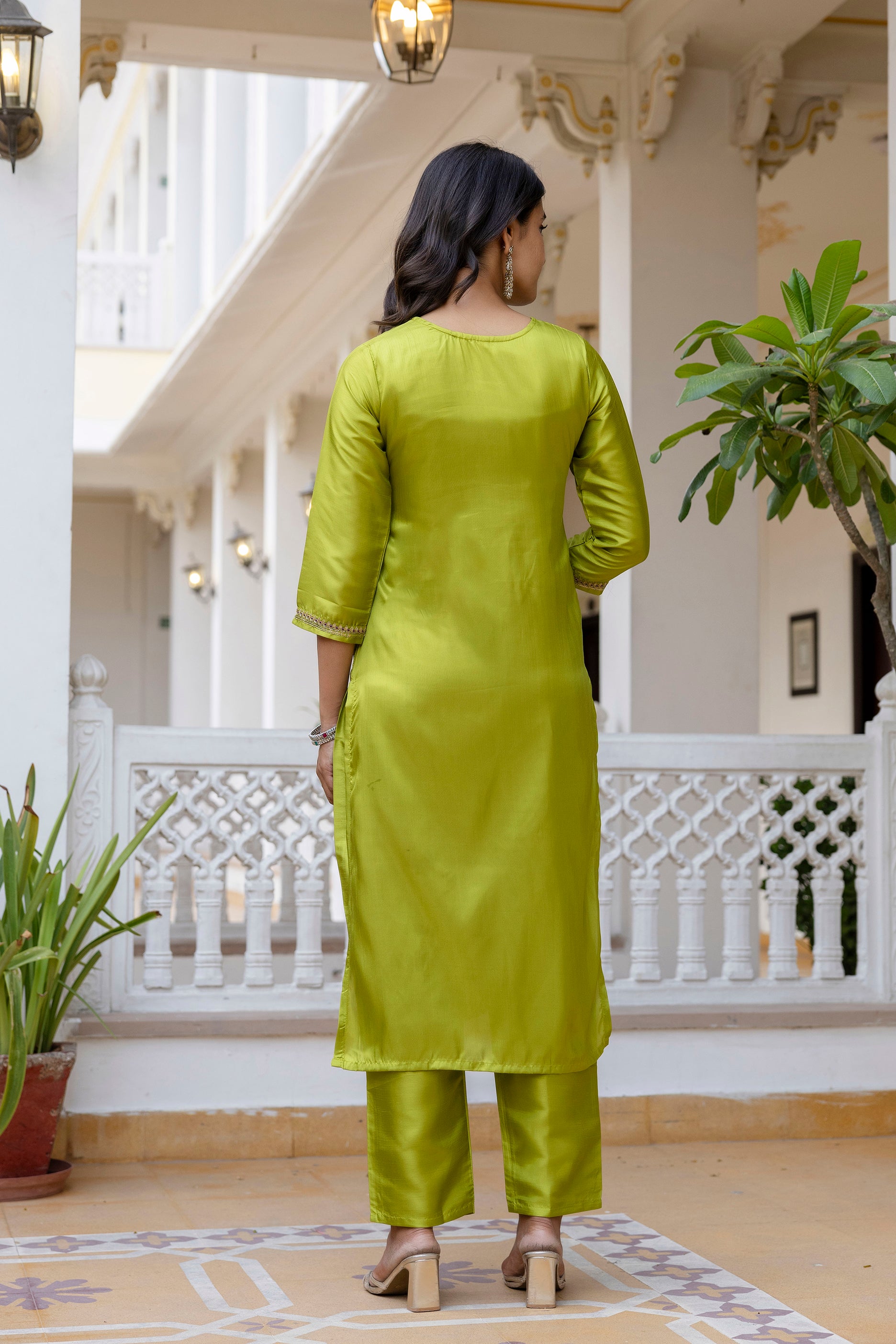 Green Self Design Silk Straight Suit With Dupatta