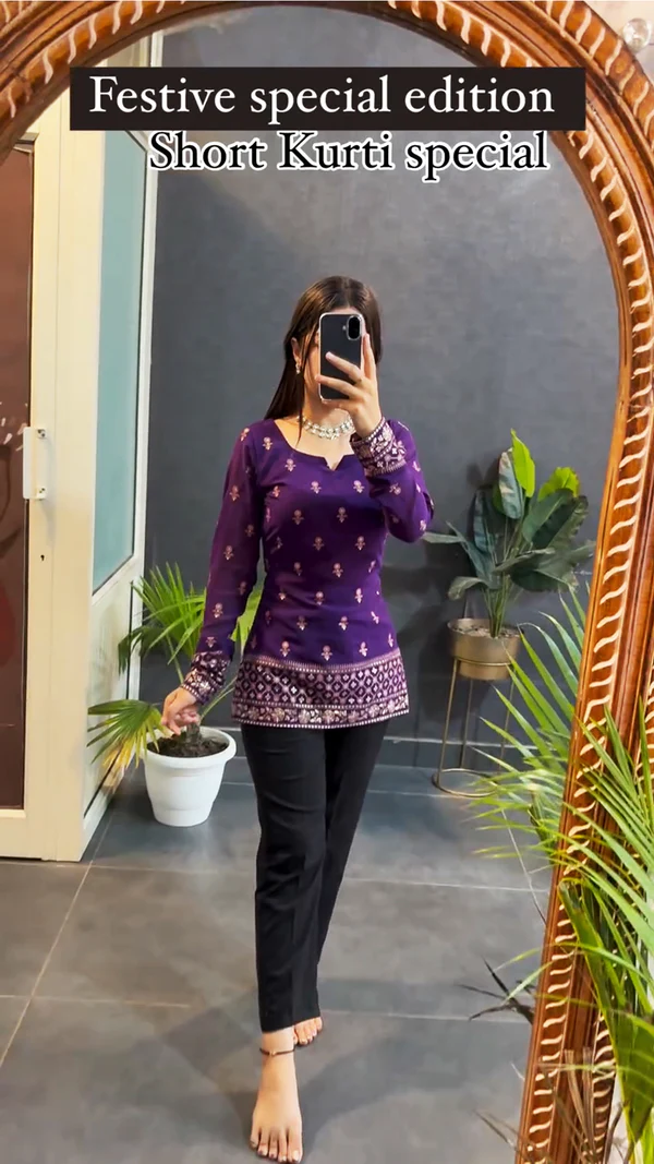 Short Kurti Straight Winter friendly Kurtis!