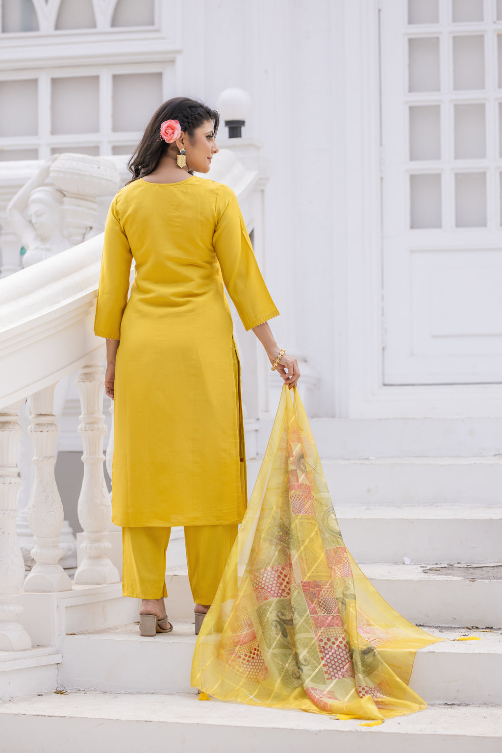 Floral Yoke Design Straight Kurta With Trouser & Dupatta