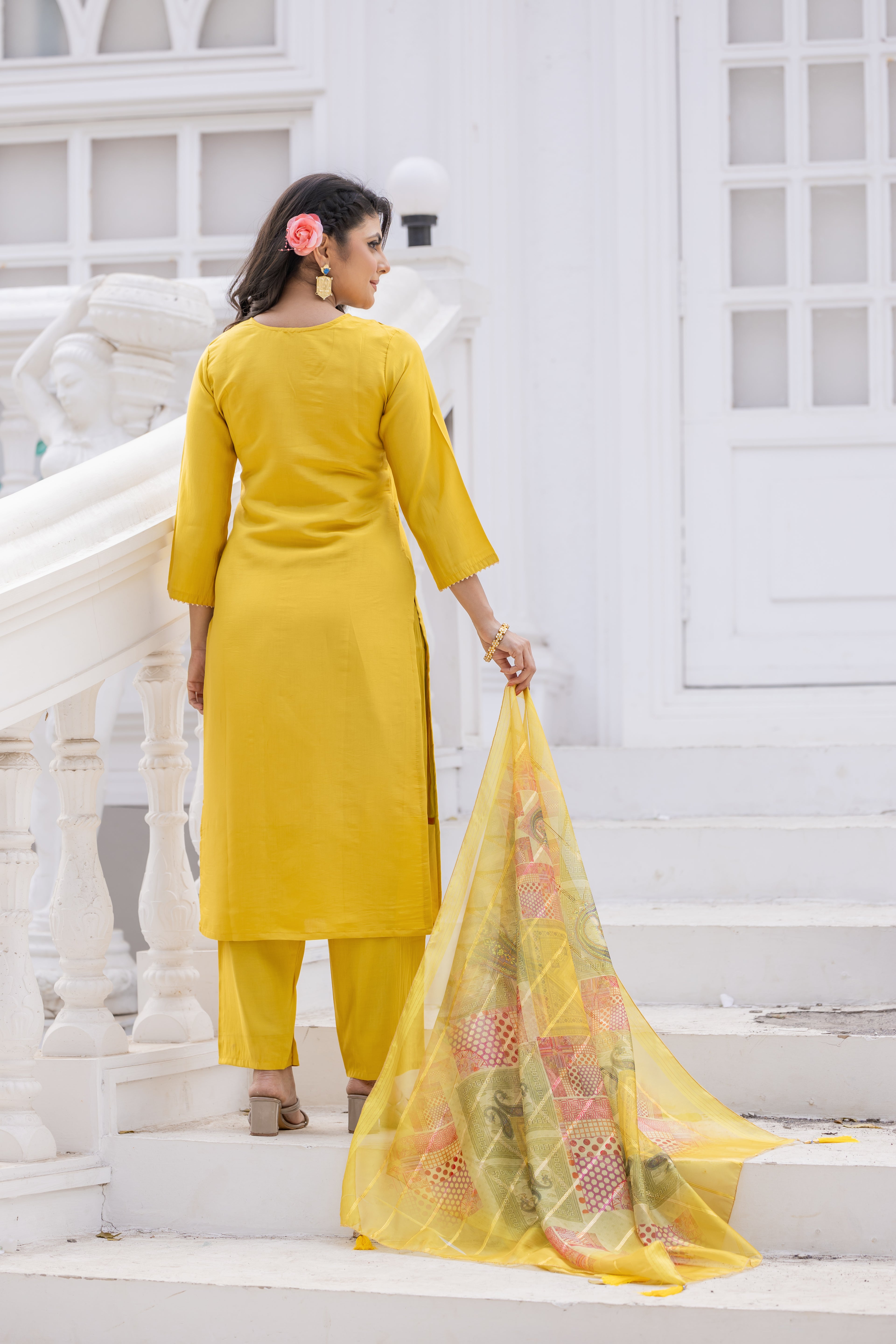 Floral Yoke Design Straight Kurta With Trouser & Dupatta
