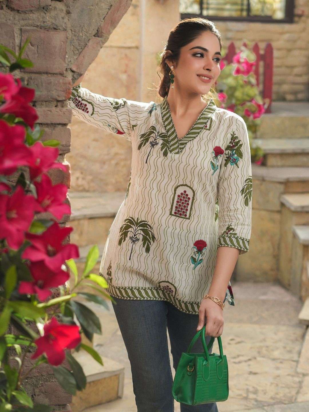 Green & Off White Ethnic Motifs Printed Pure Cotton Kurti