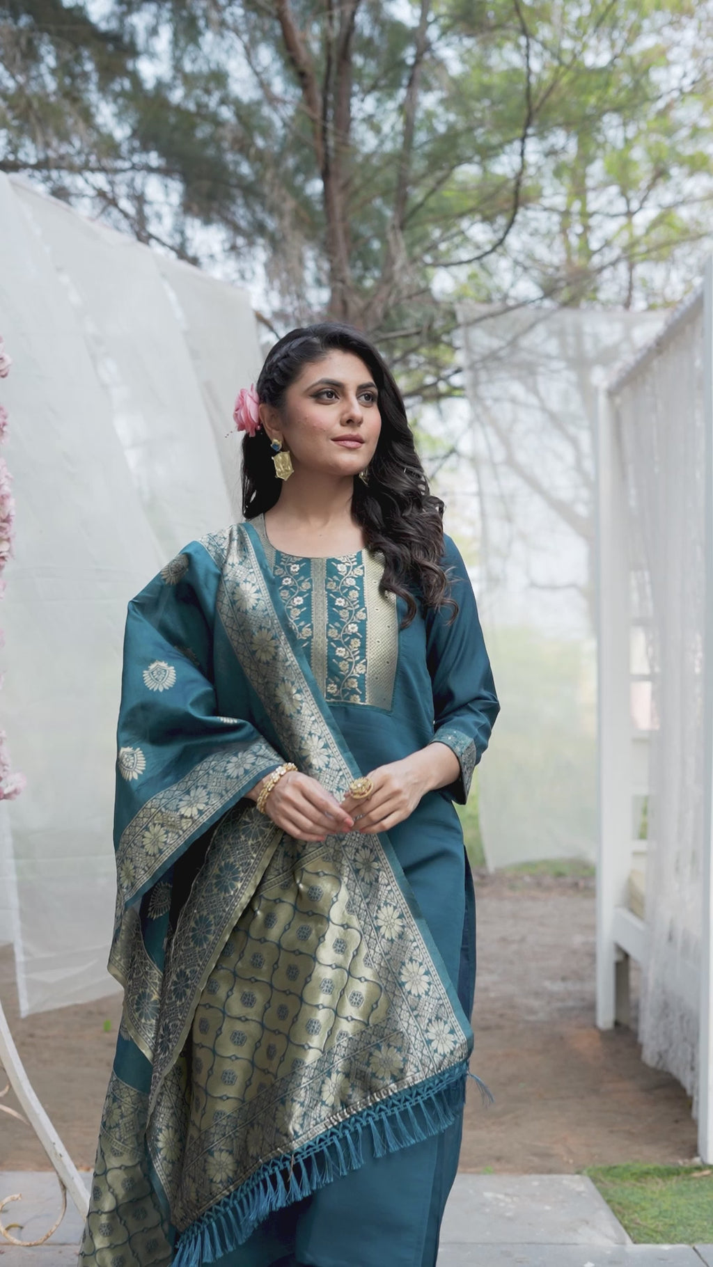 Women's Teal Rayon Slub Jacquard Straight Round Kurta Set